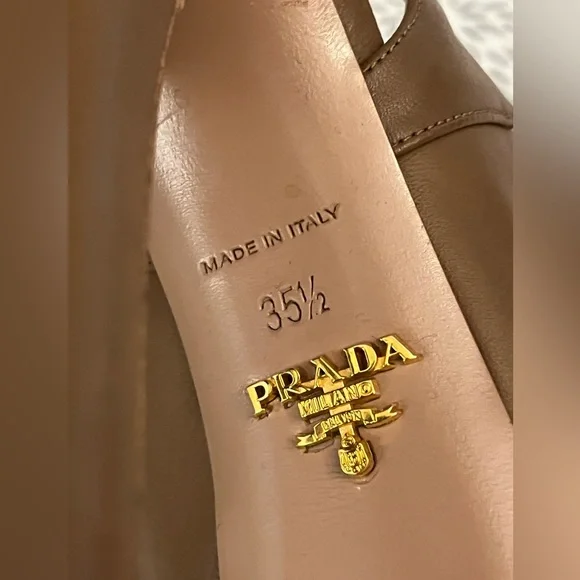 Prada peep toe Mary Jane platform heels SZ 35.5 - Picture 7 of 8